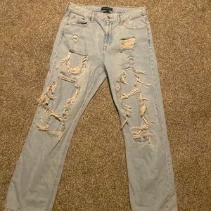 Aeropostale light ripped jeans